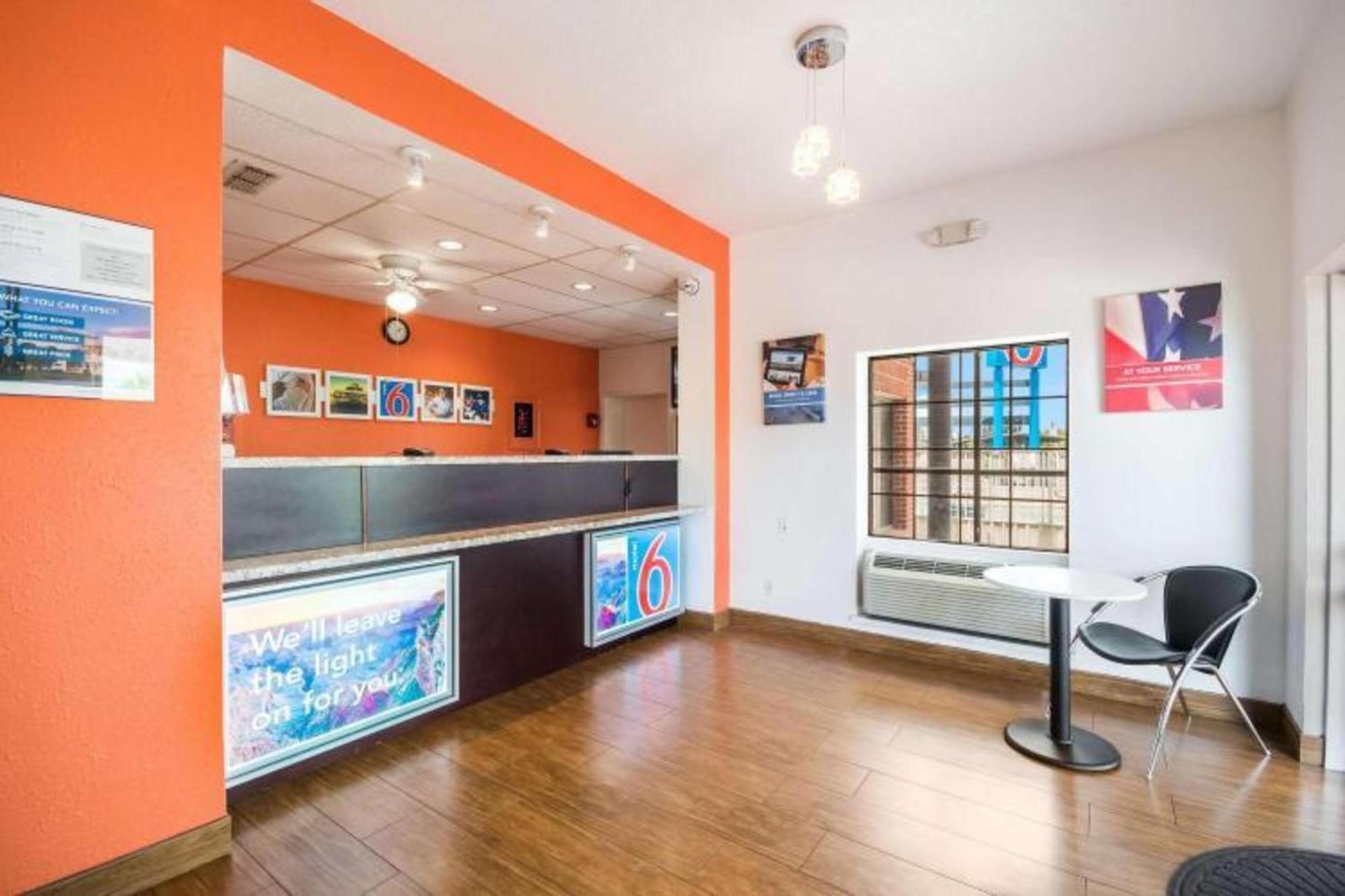 Studio 6 Houston Tx Brookhollow Luaran gambar